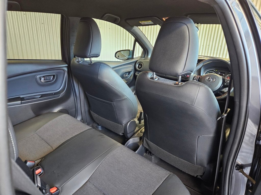 Used Toyota Yaris 2019 for sale - 76590977: Photo 30