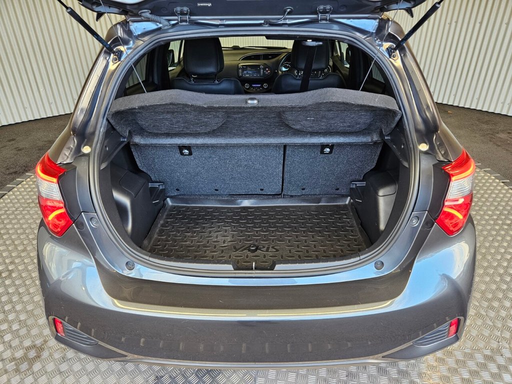 Used Toyota Yaris 2019 for sale - 76590977: Photo 5