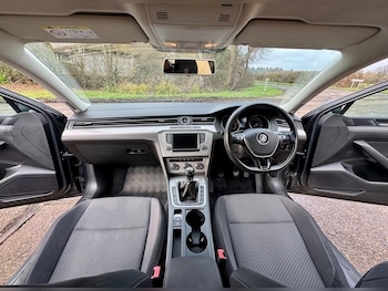 Used Volkswagen Passat 2015 for sale - 77315215: Photo