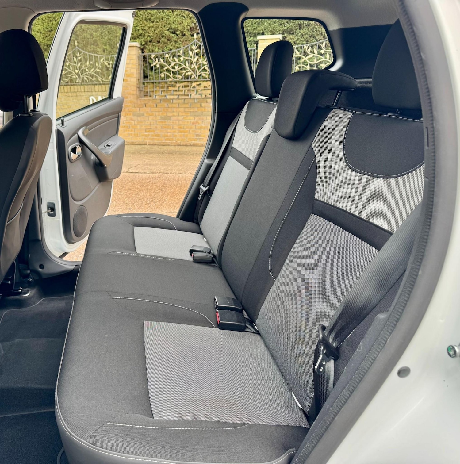 Used Dacia Duster 2016 for sale - 77984114: Photo 56