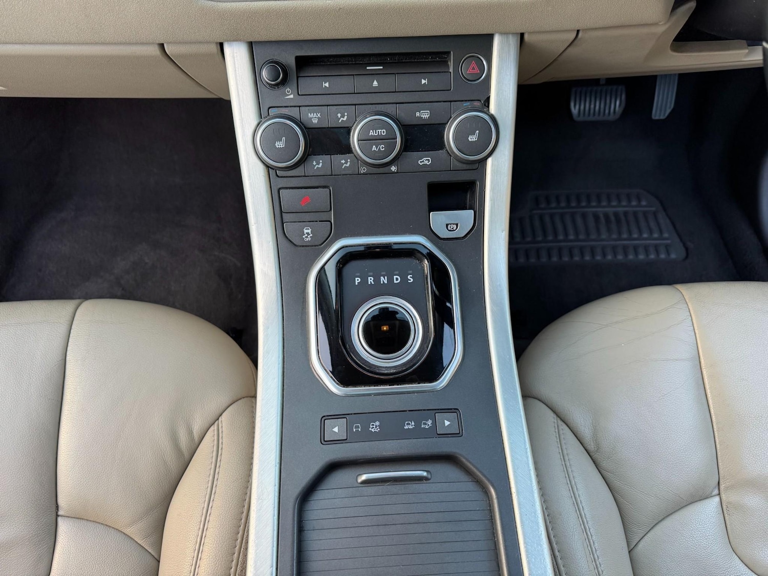 Used Land Rover Range Rover Evoque 2012 for sale - 77984108: Photo 20