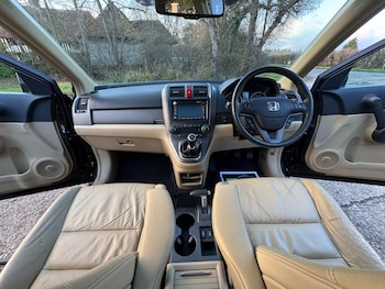 Used Honda CR-V 2011 for sale - 77040068: Photo