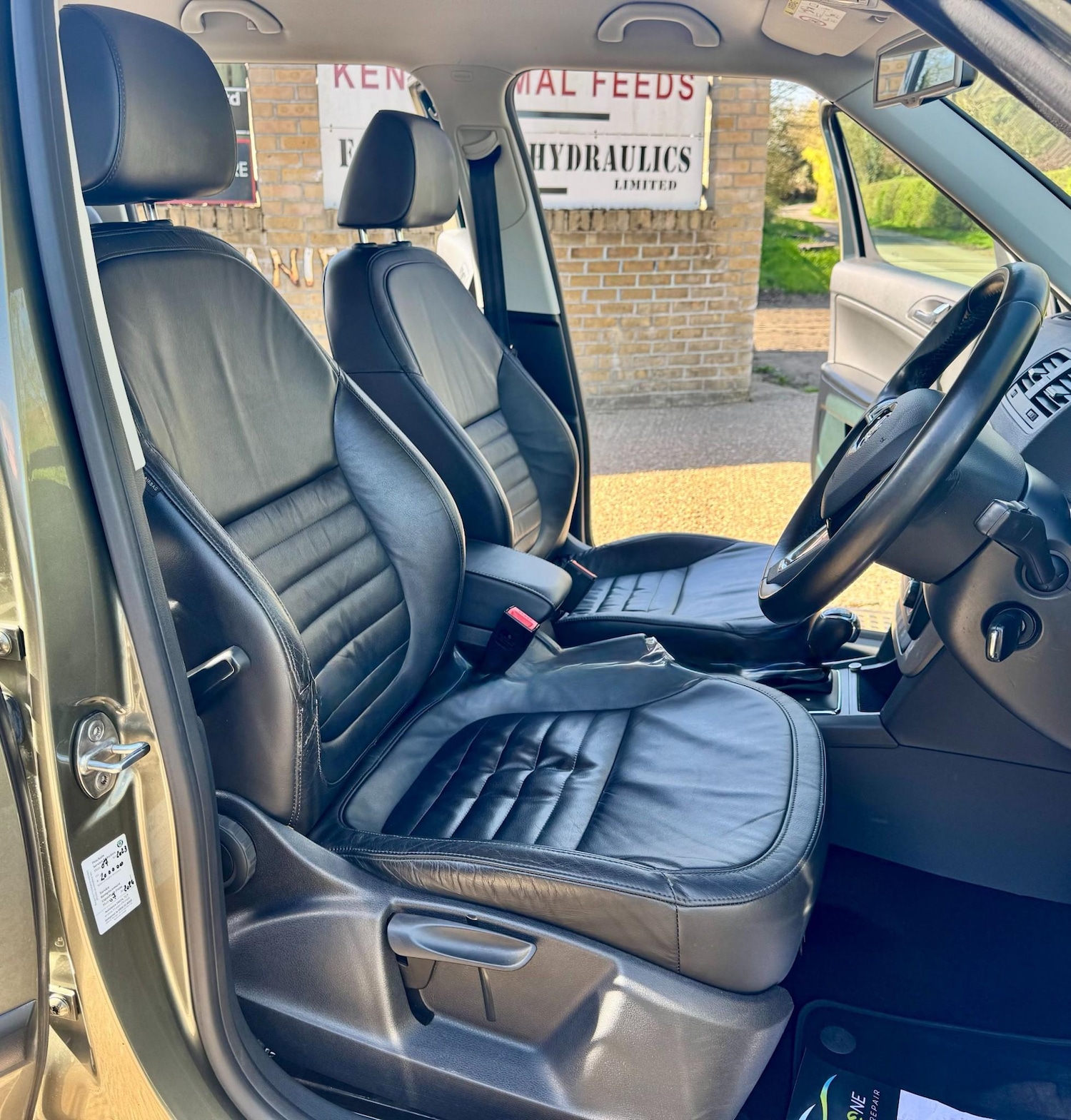 Used Skoda Yeti 2015 for sale - 78148431: Photo 63