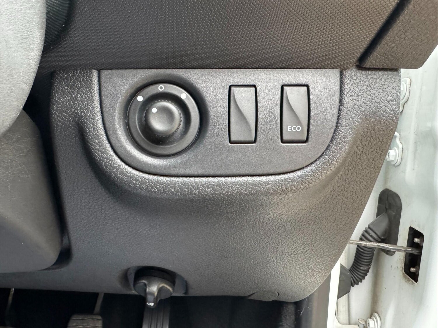 Used Dacia Sandero 2015 for sale - 76189610: Photo 32