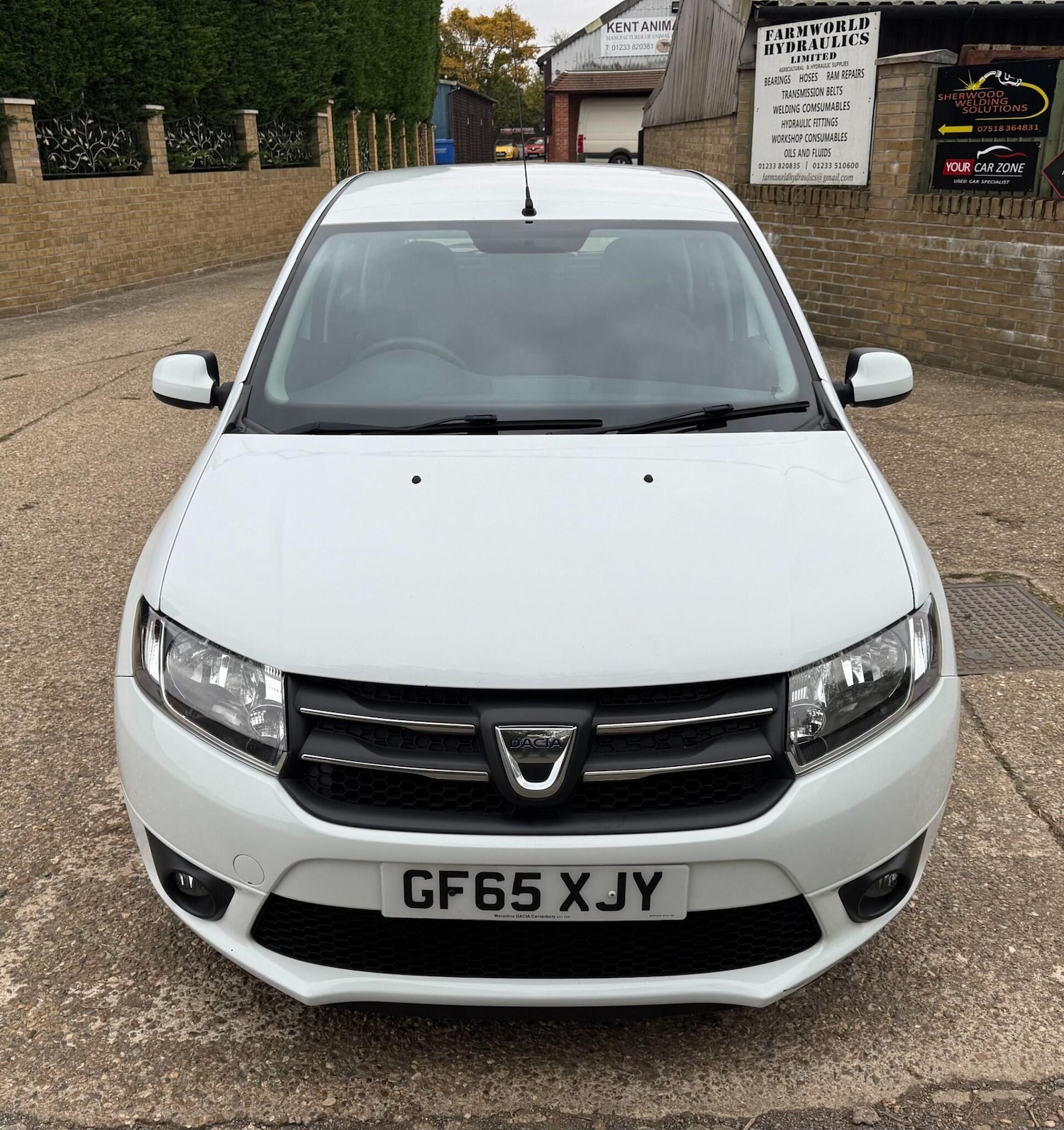 Used Dacia Sandero 2015 for sale - 76189610: Photo 36