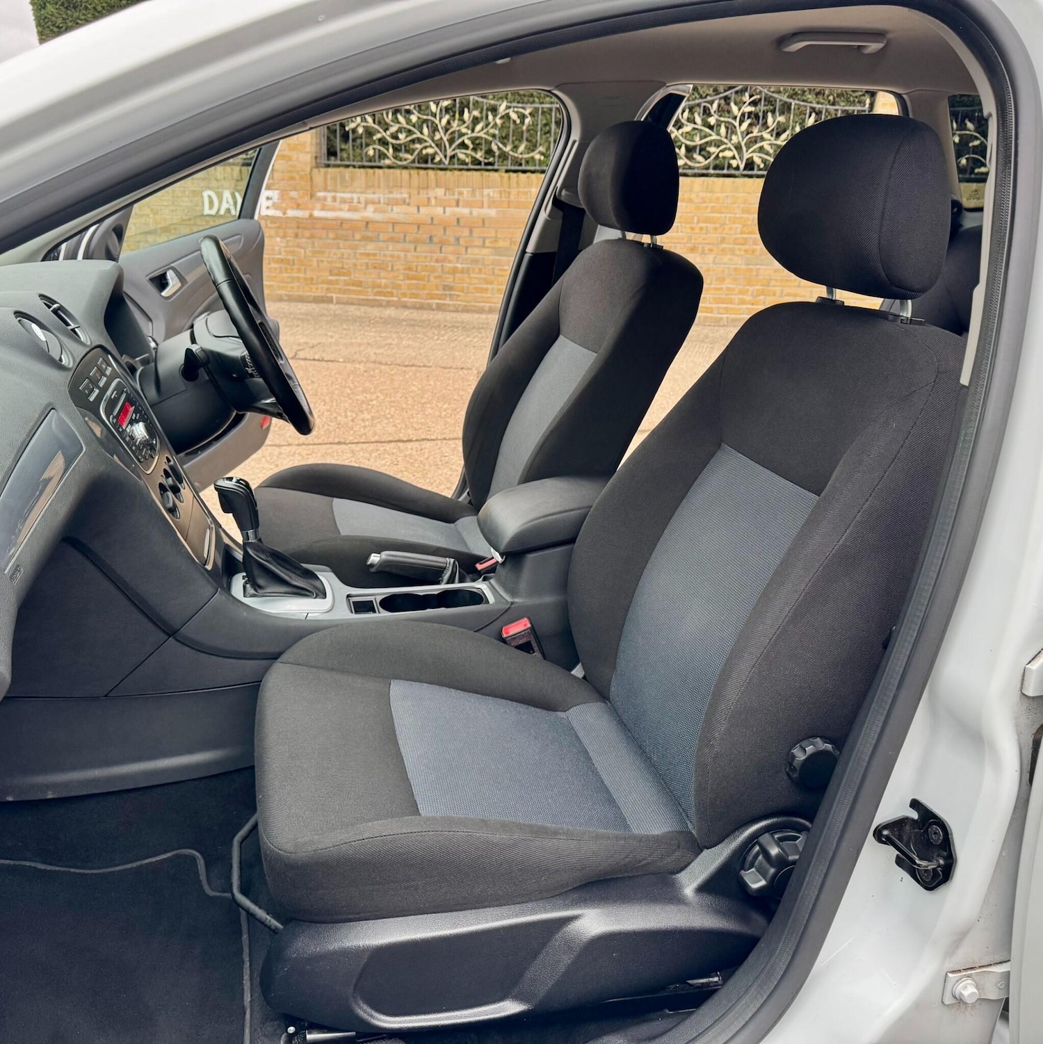 Used Ford Mondeo for sale - 77809006: Photo 78