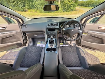 Used Peugeot 3008 2016 for sale - 79492265: Photo
