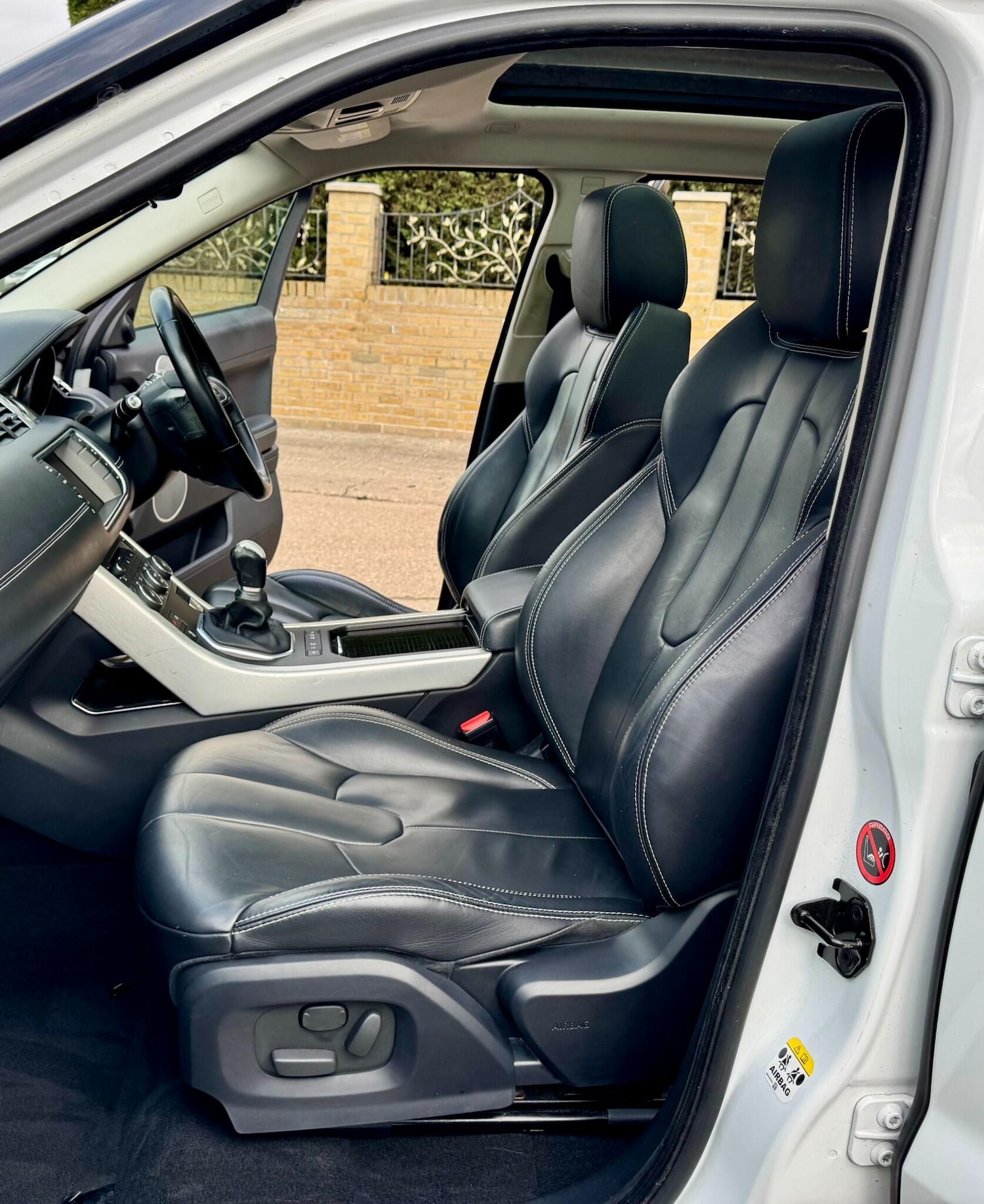 Used Land Rover Range Rover Evoque 2012 for sale - 77925160: Photo 37