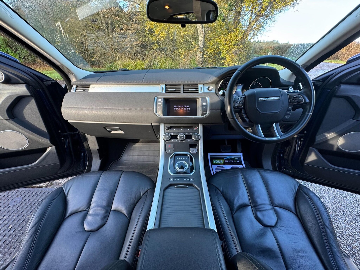 Used Land Rover Range Rover Evoque 2012 for sale - 76728467: Photo 2