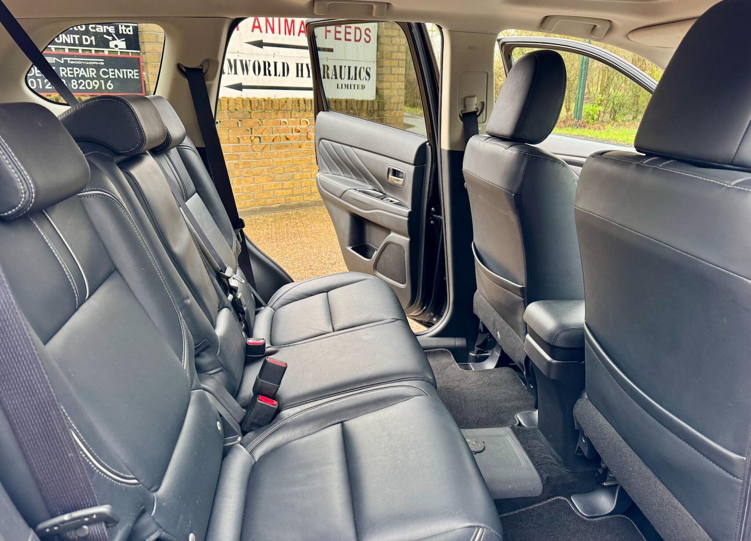 Used Mitsubishi Outlander for sale - 77808721: Photo 60