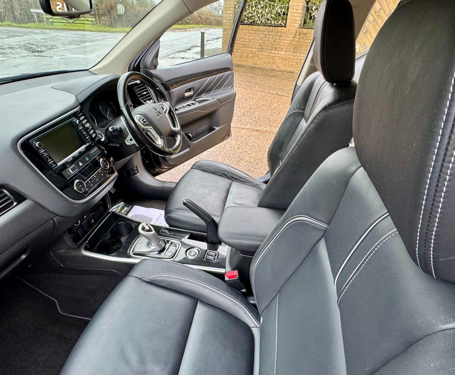 Used Mitsubishi Outlander for sale - 77808721: Photo 70