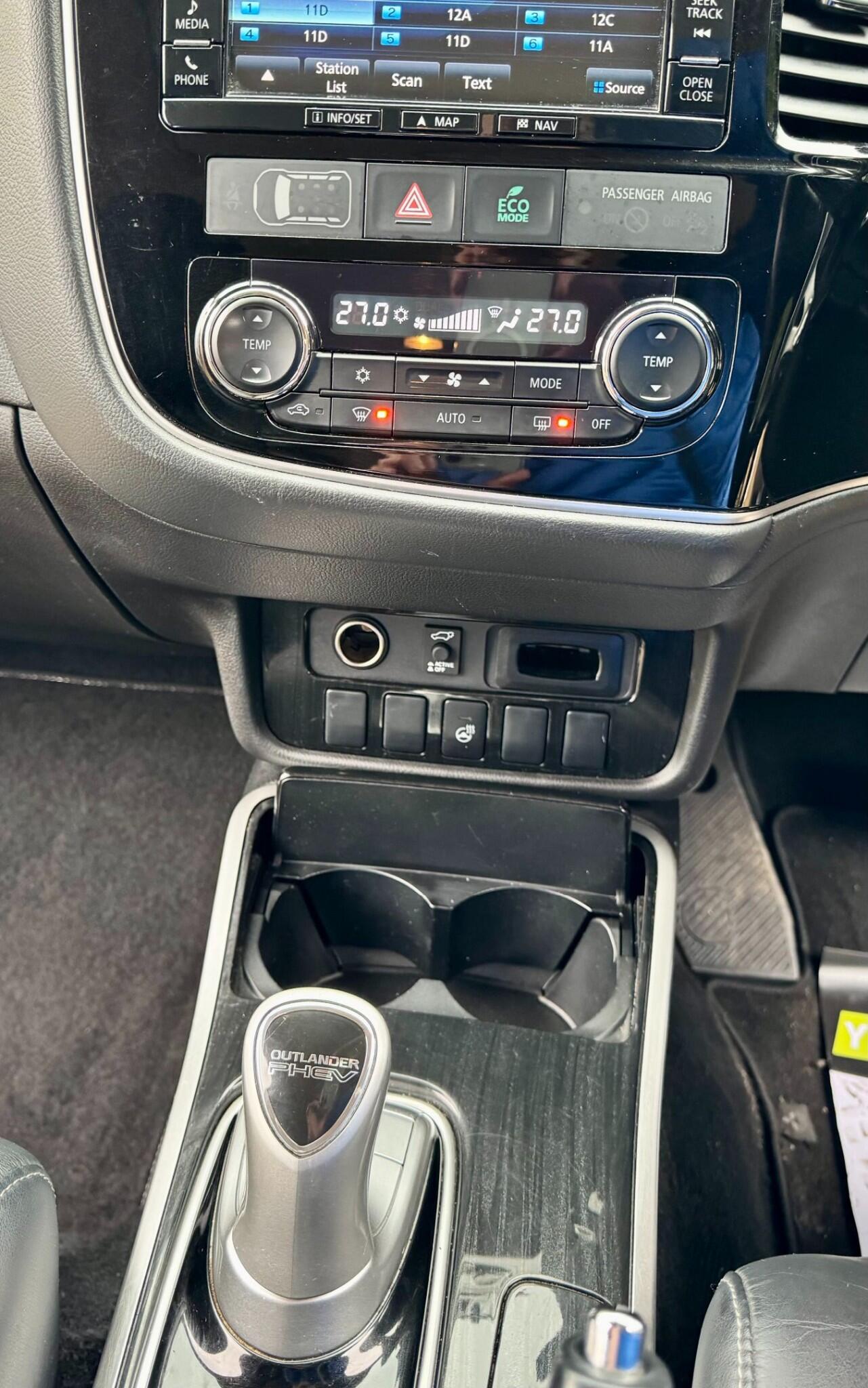 Used Mitsubishi Outlander for sale - 77808721: Photo 82