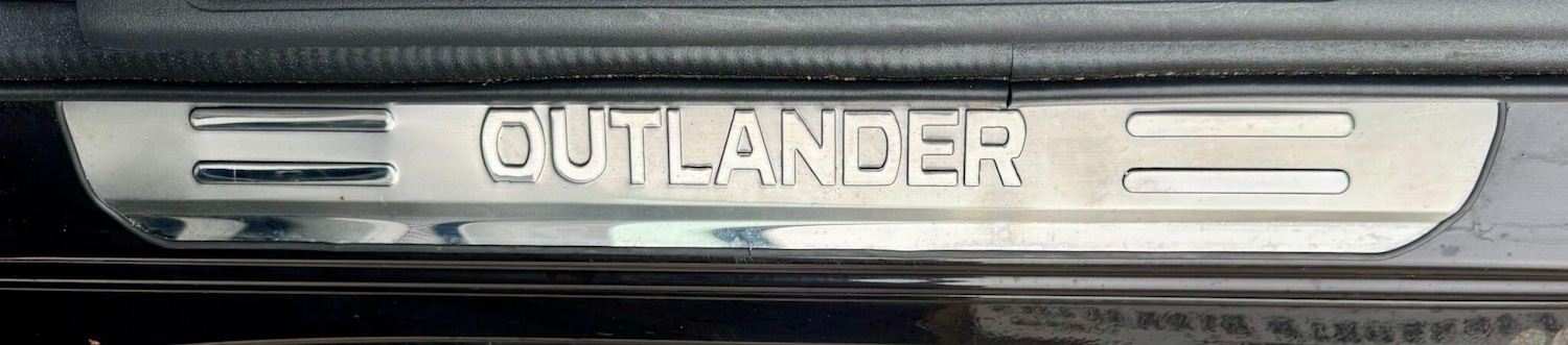 Used Mitsubishi Outlander for sale - 77808721: Photo 86