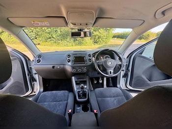 Used Volkswagen Tiguan 2016 for sale - 79449355: Photo