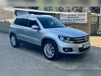 Used Volkswagen Tiguan 2016 for sale - 79449355: Photo