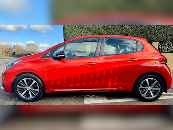 Used Peugeot 208 2016 for sale - 77290794: Photo