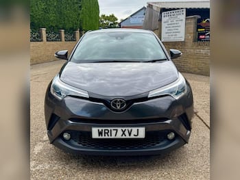 Used Toyota C-HR 2017 for sale - 79685343: Photo
