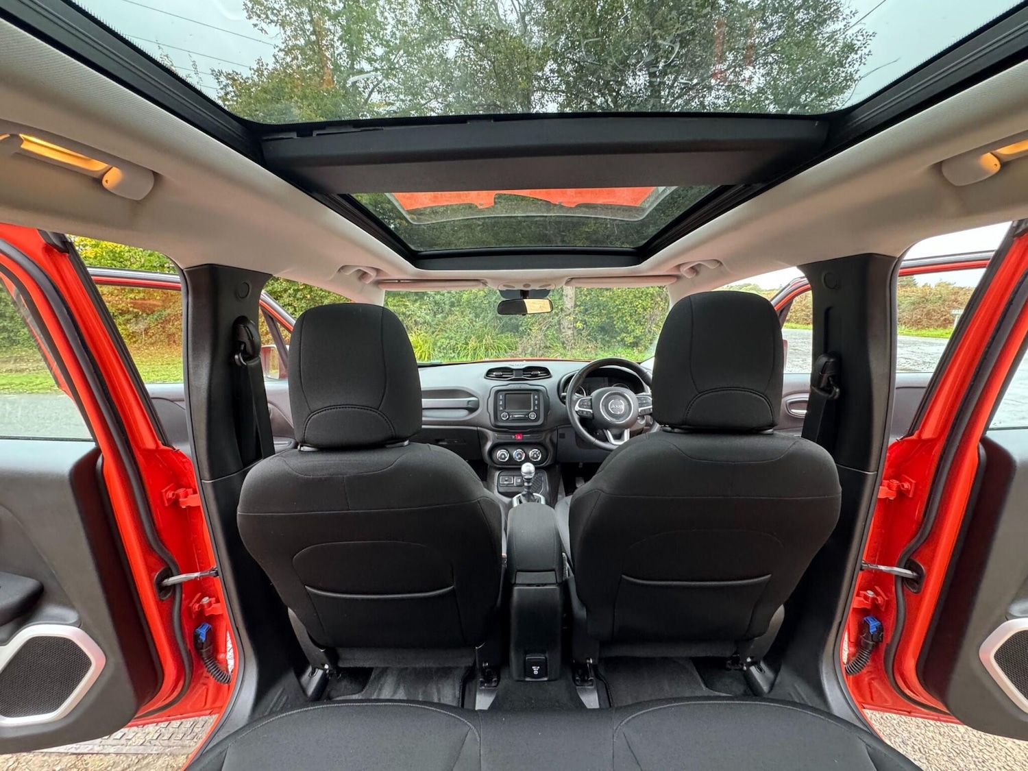 Used Jeep Renegade 2015 for sale - 76151976: Photo 13