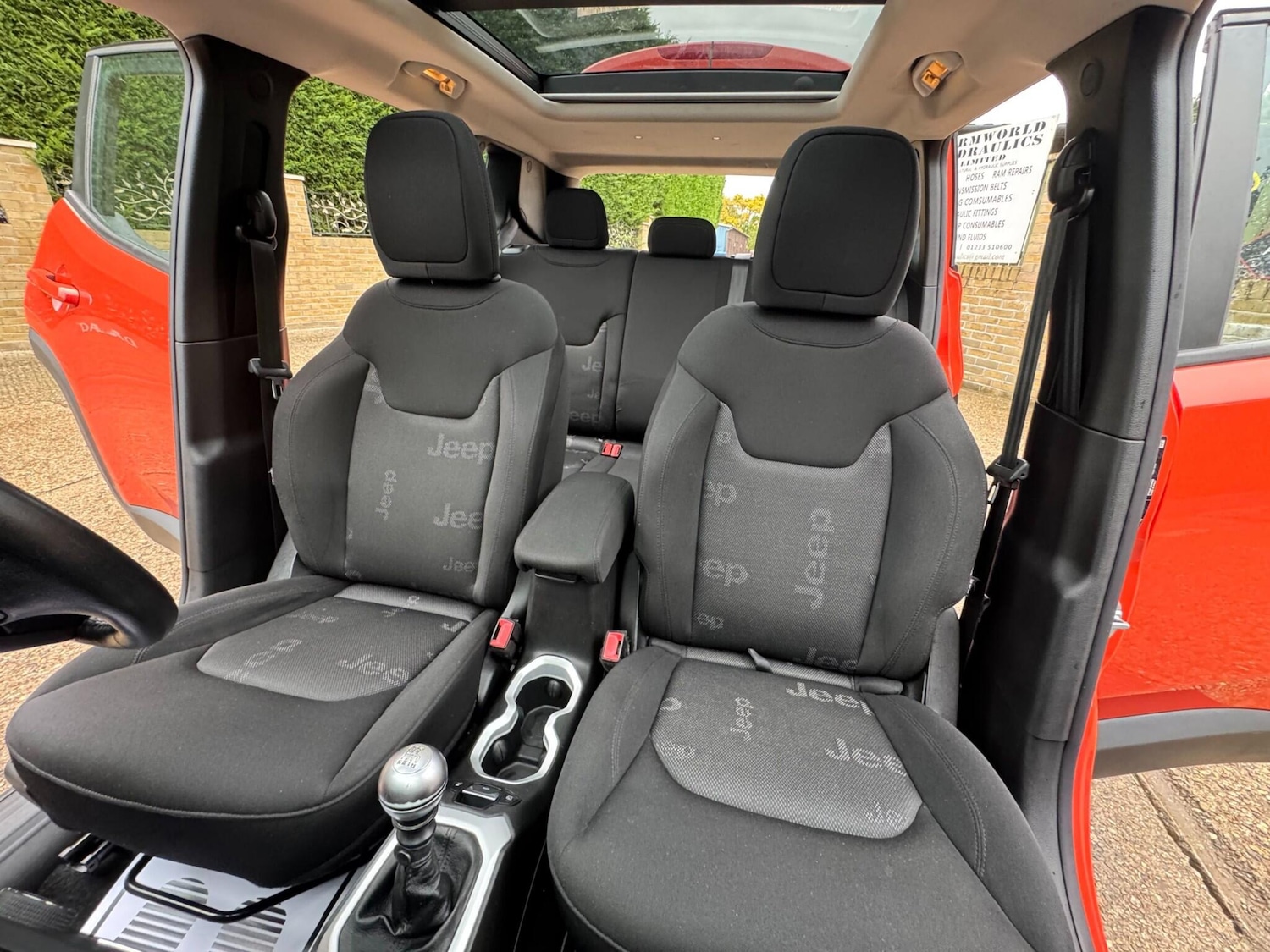 Used Jeep Renegade 2015 for sale - 76151976: Photo 15