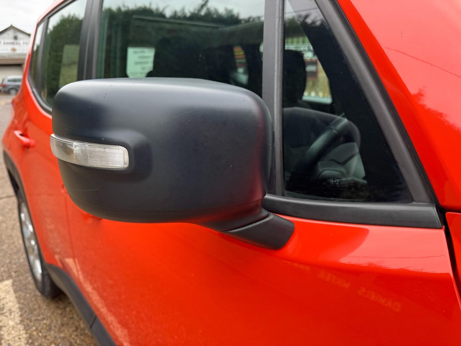 Used Jeep Renegade 2015 for sale - 76151976: Photo 32