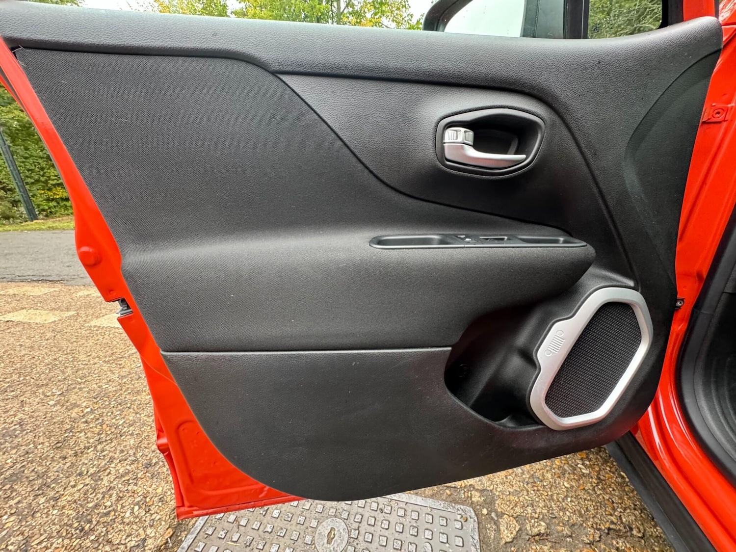 Used Jeep Renegade 2015 for sale - 76151976: Photo 45