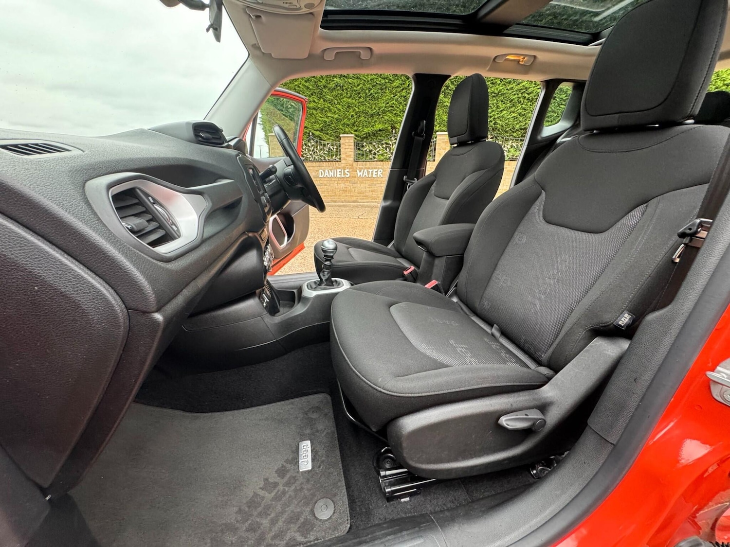 Used Jeep Renegade 2015 for sale - 76151976: Photo 56