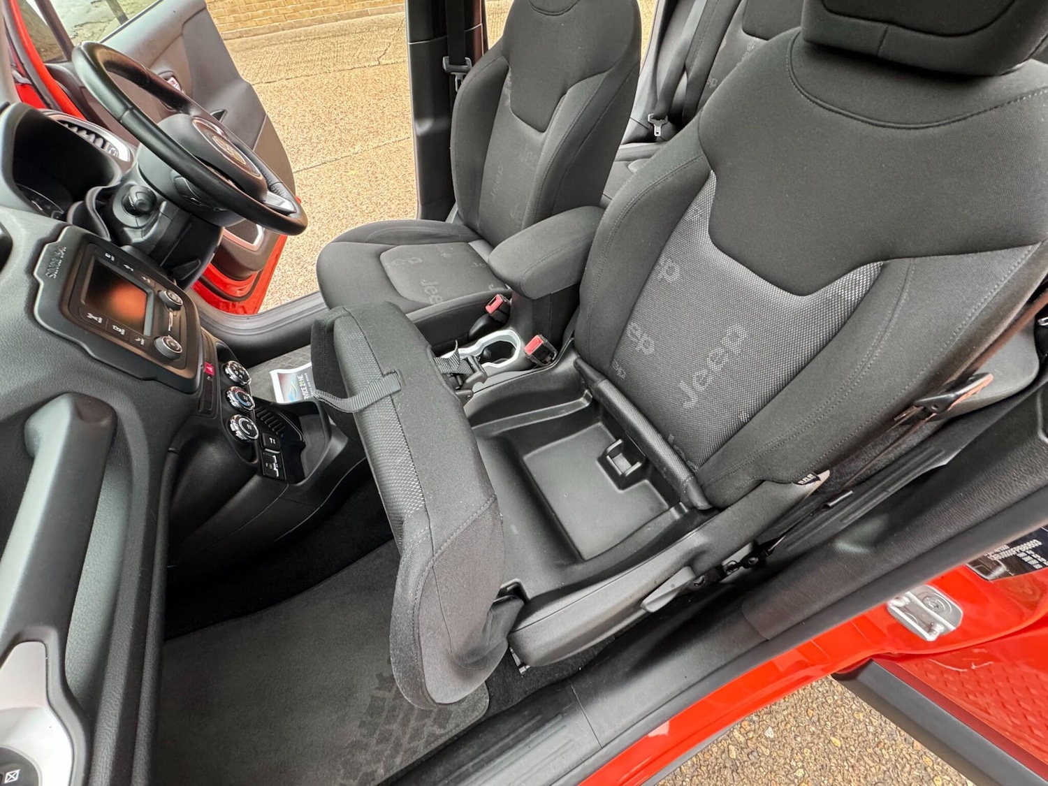 Used Jeep Renegade 2015 for sale - 76151976: Photo 62