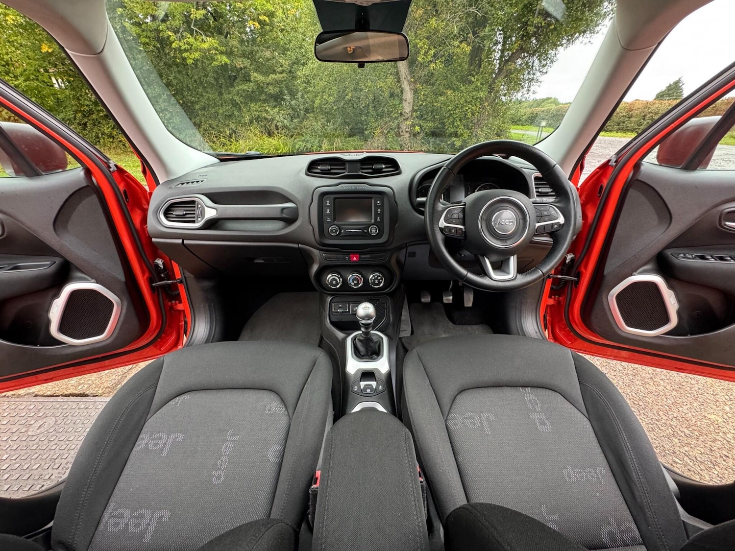 Used Jeep Renegade 2015 for sale - 76151976: Photo 66