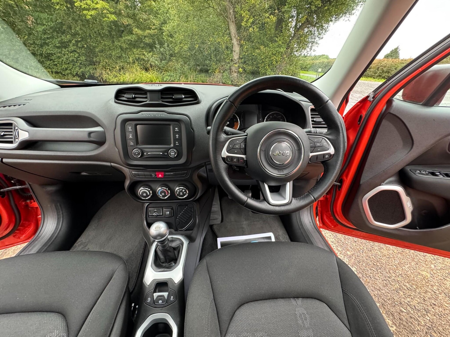 Used Jeep Renegade 2015 for sale - 76151976: Photo 70