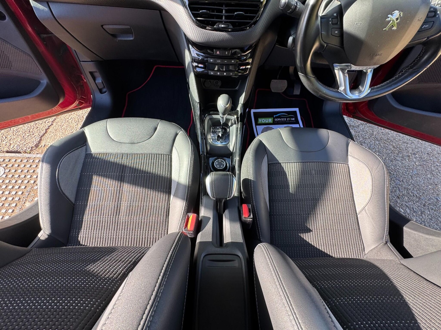 Used Peugeot 2008 2018 for sale - 76989832: Photo 73