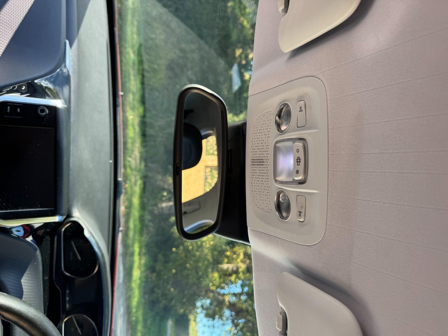 Used Peugeot 2008 2018 for sale - 76989832: Photo 76