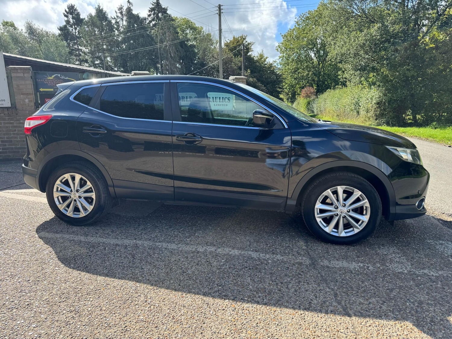 Used Nissan Qashqai 2014 for sale - 76781087: Photo 4