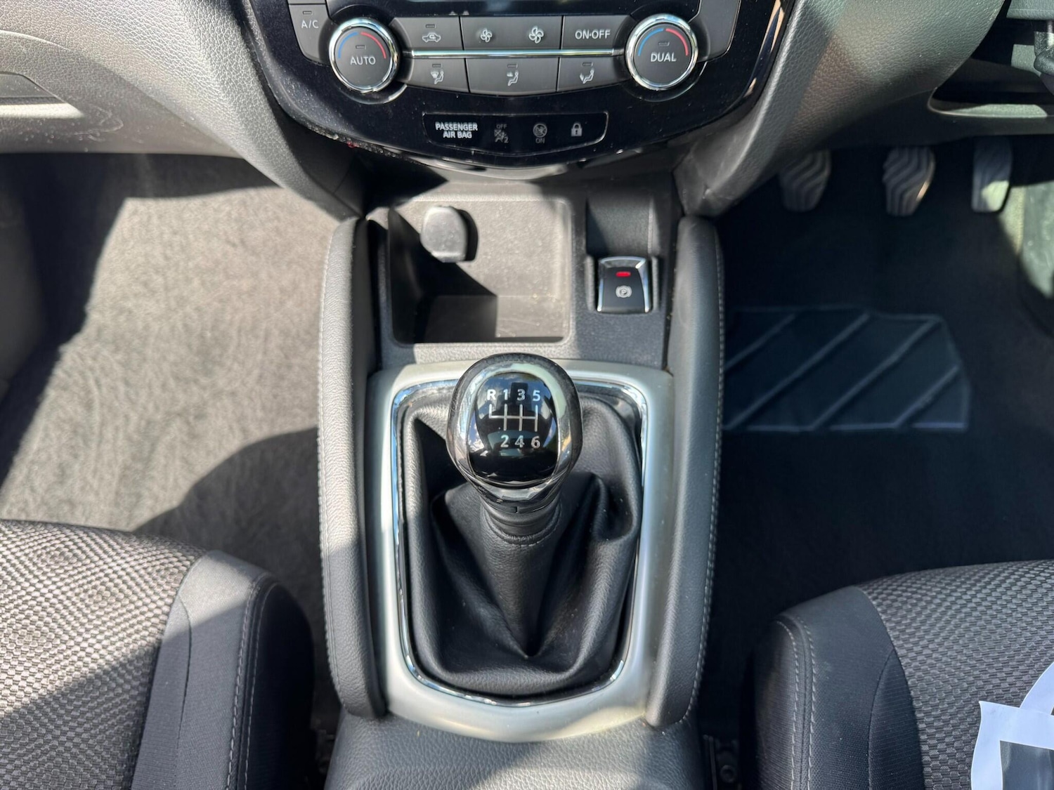 Used Nissan Qashqai 2014 for sale - 76151903: Photo 25