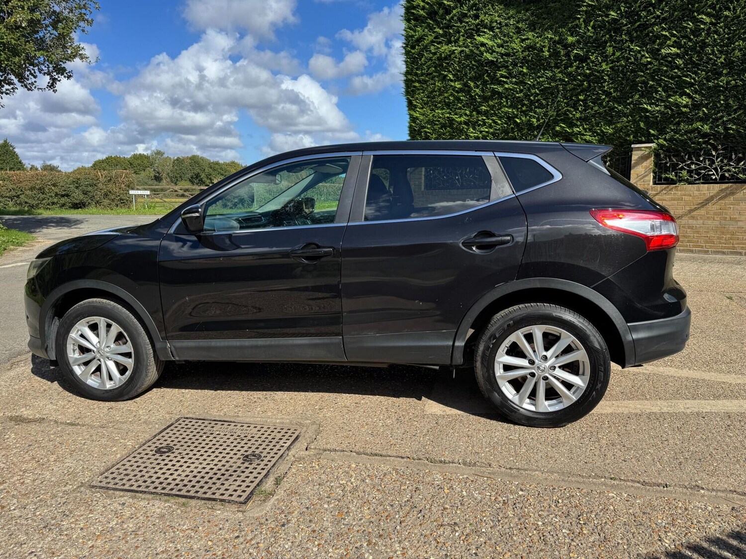 Used Nissan Qashqai 2014 for sale - 76151903: Photo 42
