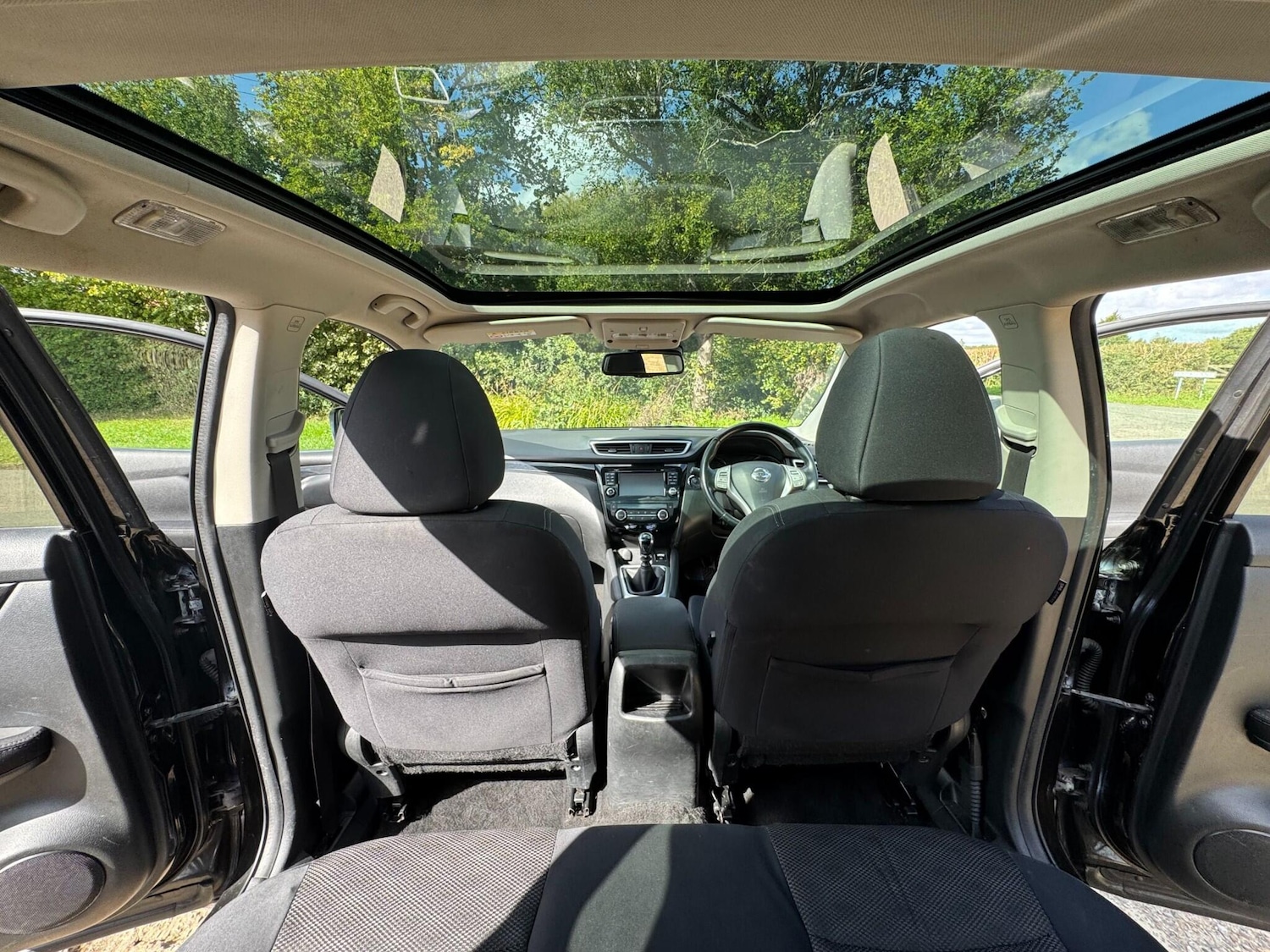 Used Nissan Qashqai 2014 for sale - 76151903: Photo 45