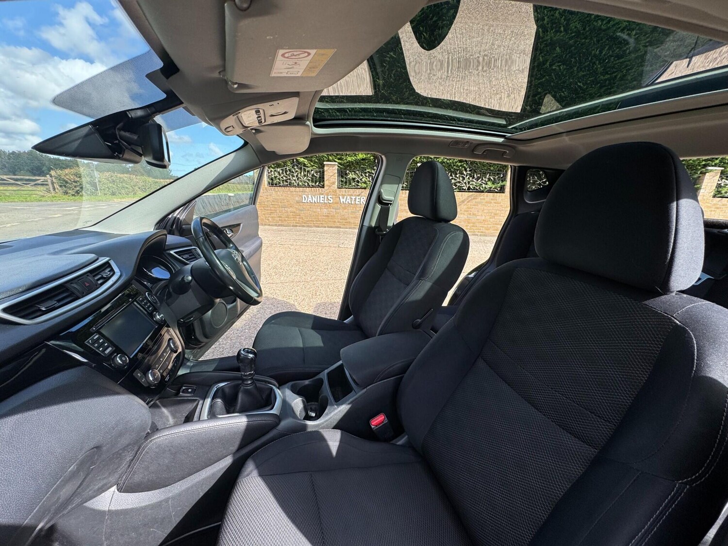 Used Nissan Qashqai 2014 for sale - 76151903: Photo 64