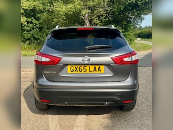 Used Nissan Qashqai 2015 for sale - 79400265: Photo