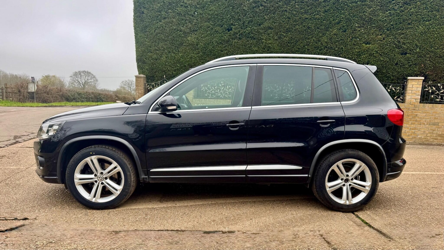 Used Volkswagen Tiguan for sale - 77925943: Photo 45