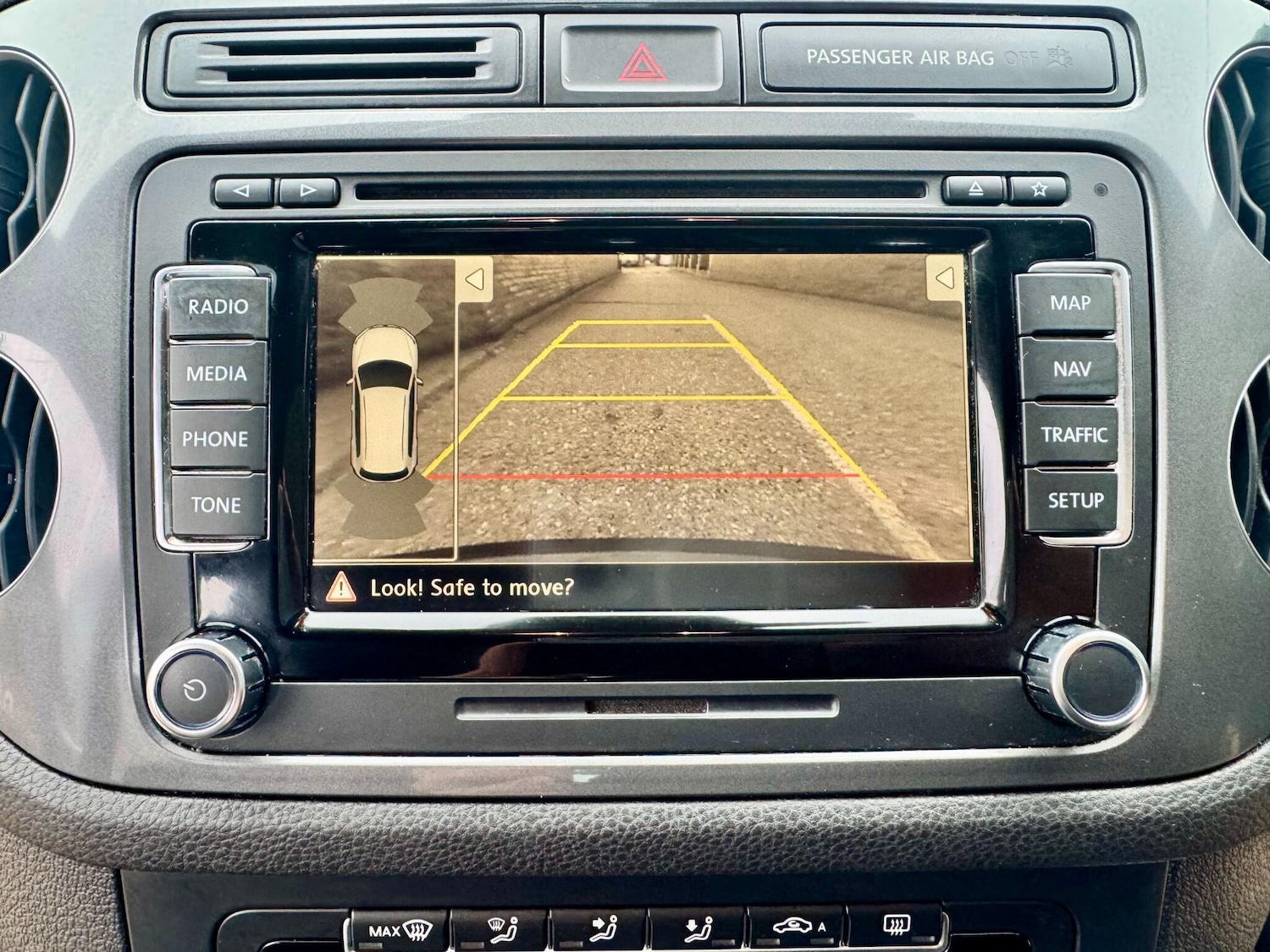 Used Volkswagen Tiguan for sale - 77925943: Photo 76