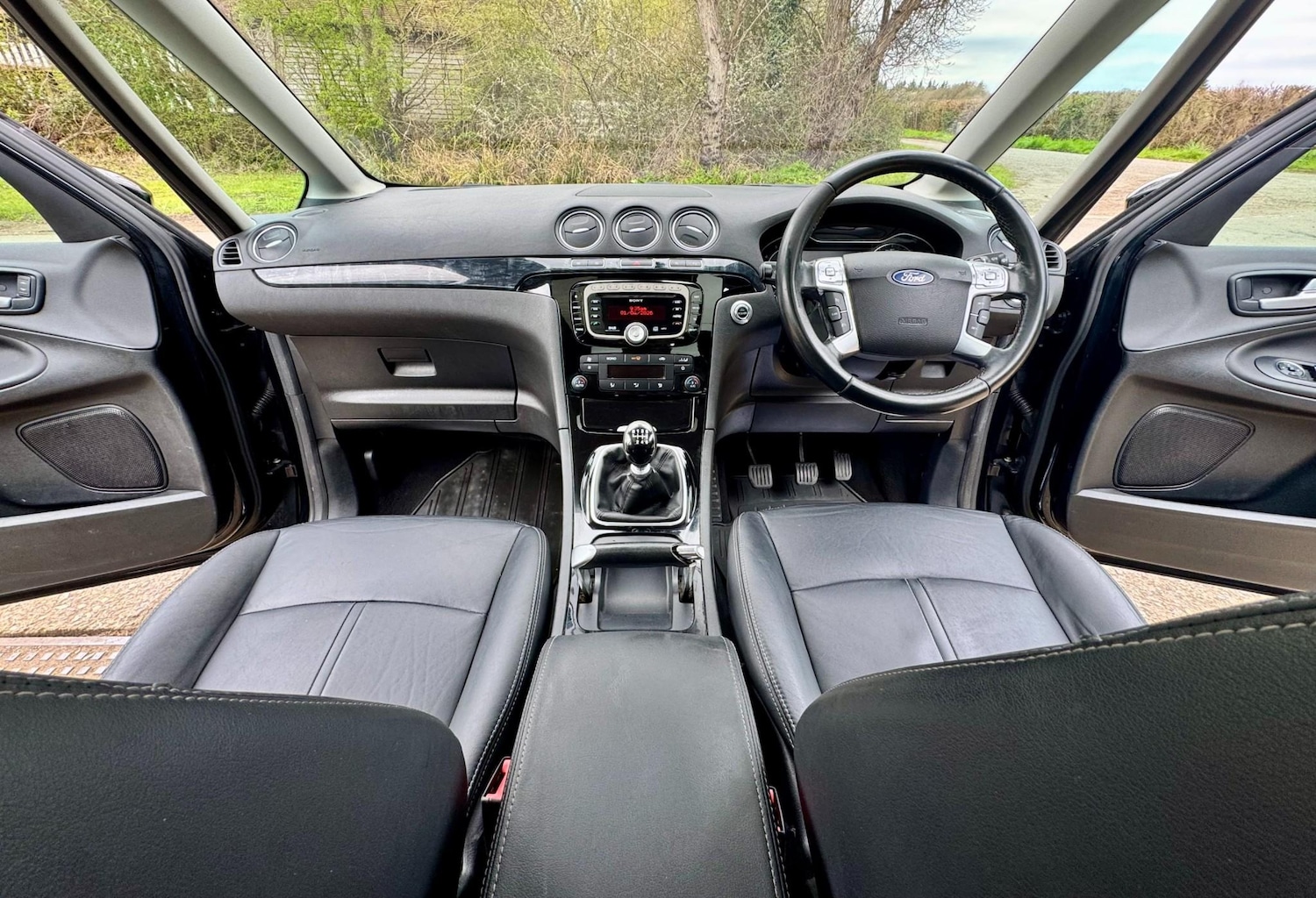 Used Ford Galaxy 2013 for sale - 78002276: Photo 2