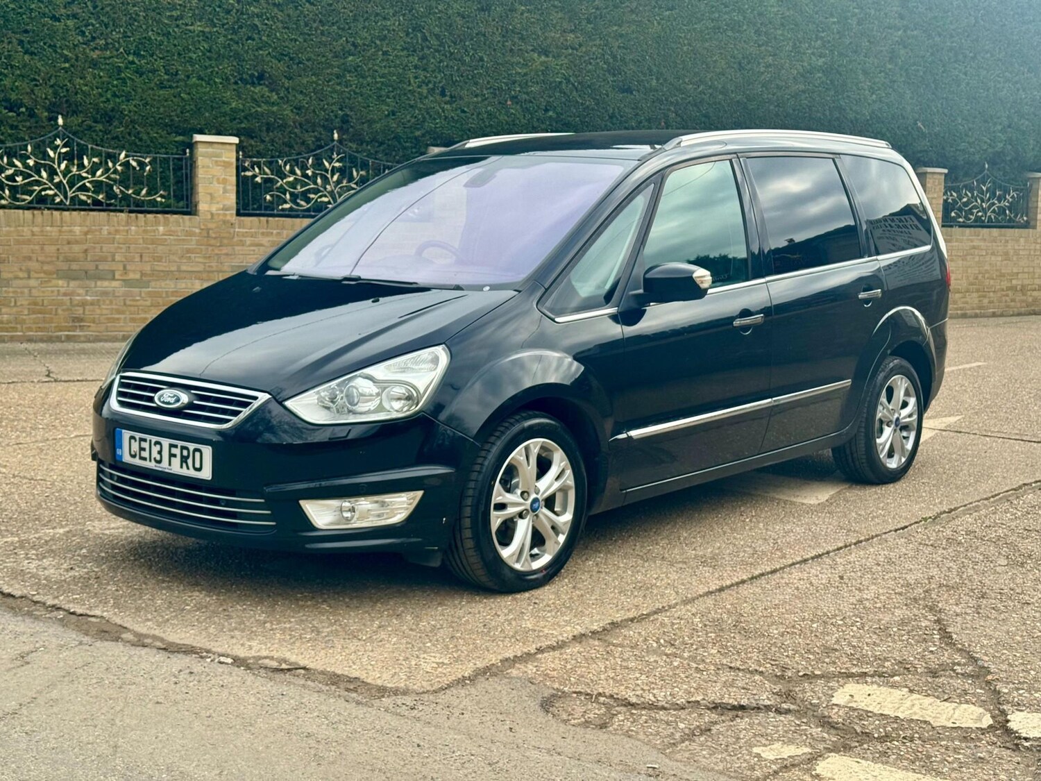 Used Ford Galaxy 2013 for sale - 78002276: Photo 29