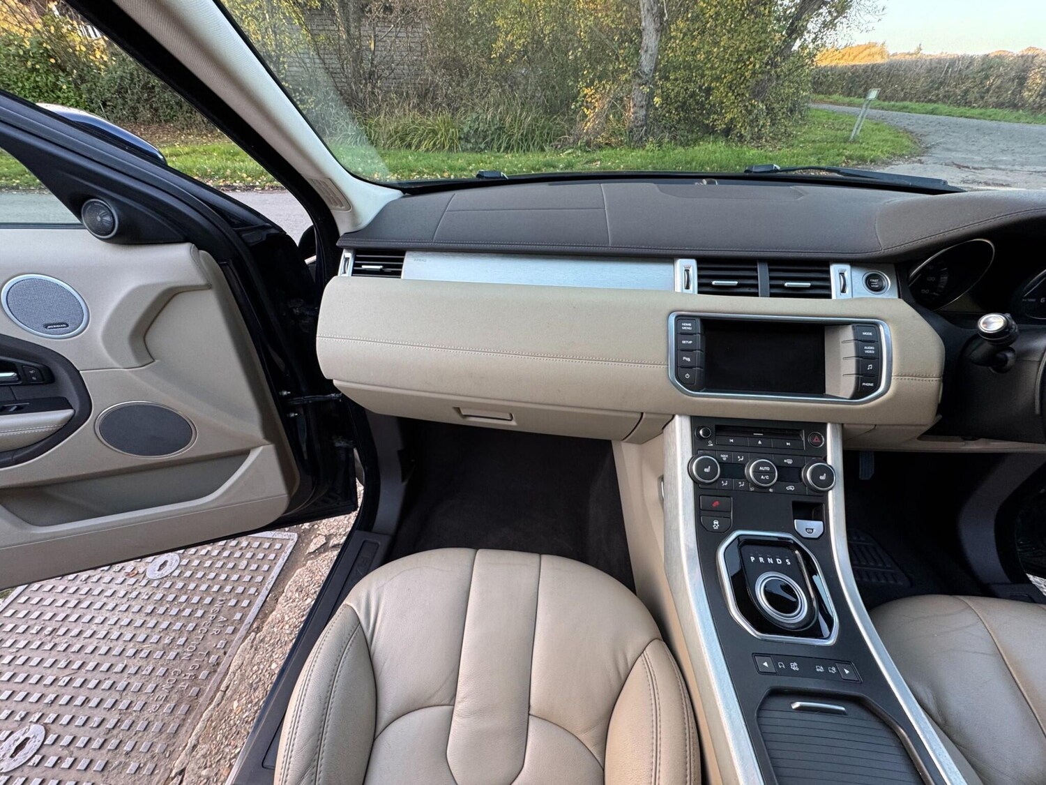 Used Land Rover Range Rover Evoque 2012 for sale - 78049151: Photo 76