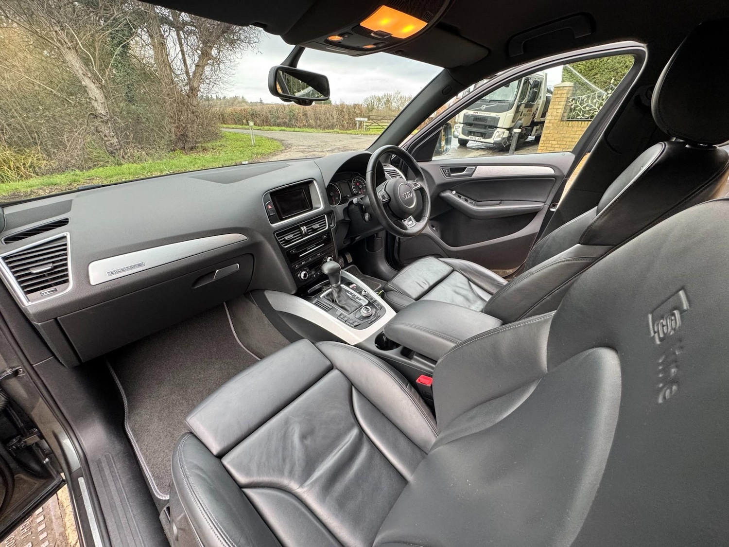 Used Audi Q5 2012 for sale - 77984098: Photo 60