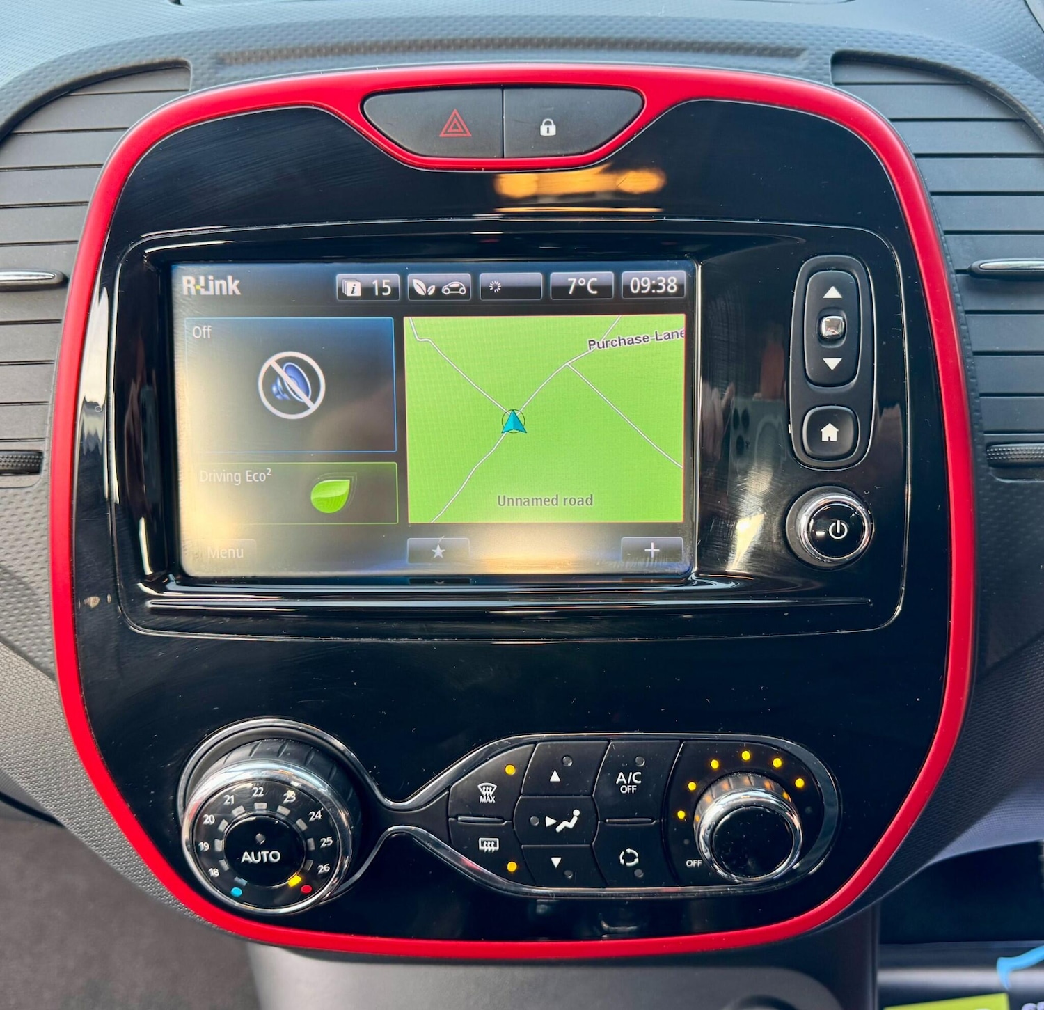 Used Renault Captur for sale - 77807614: Photo 18