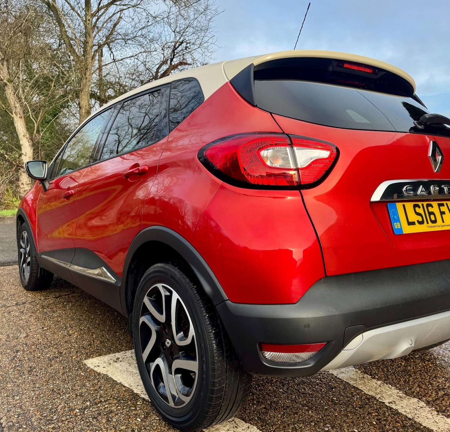 Used Renault Captur for sale - 77807614: Photo 33