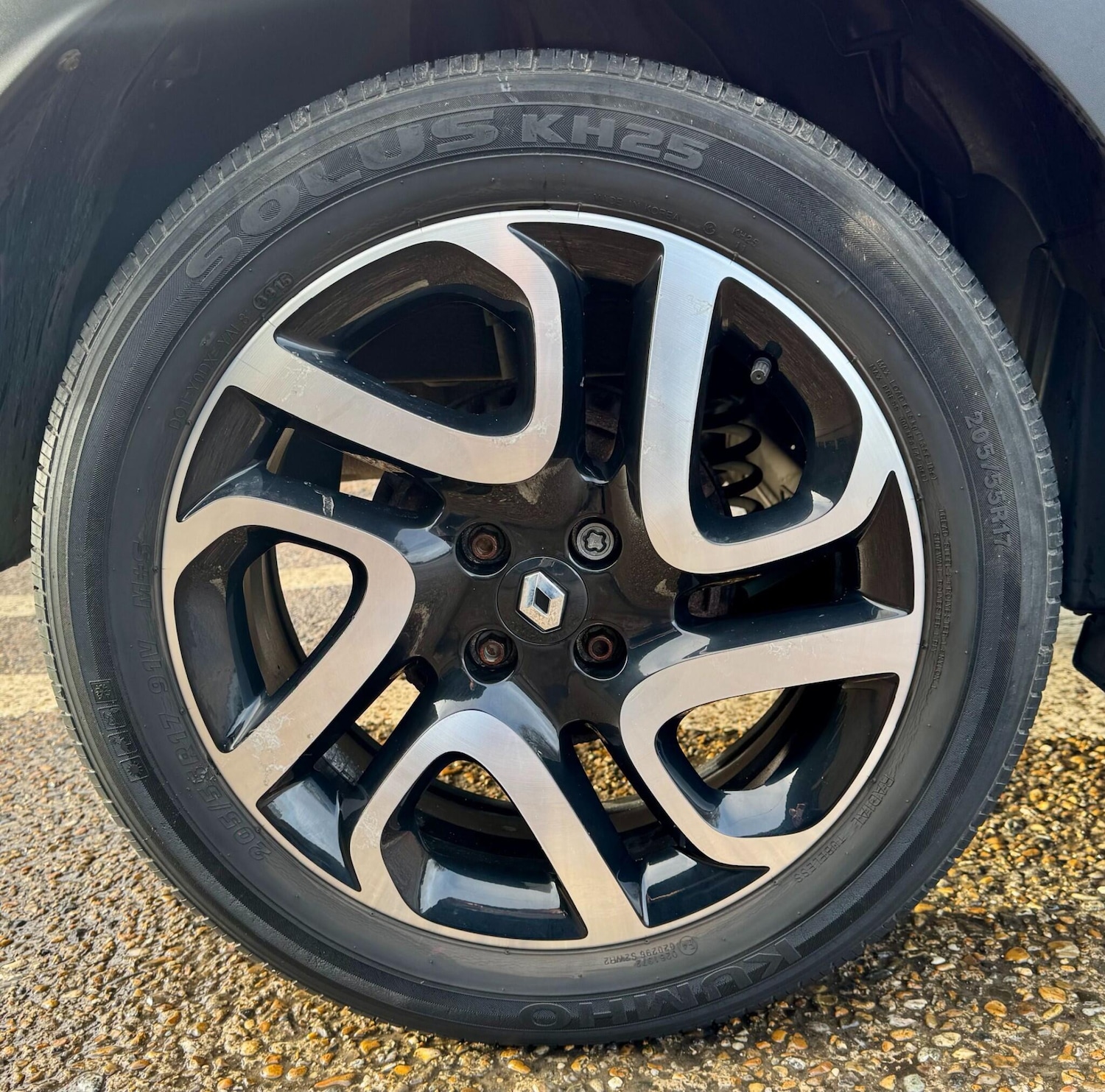 Used Renault Captur for sale - 77807614: Photo 43