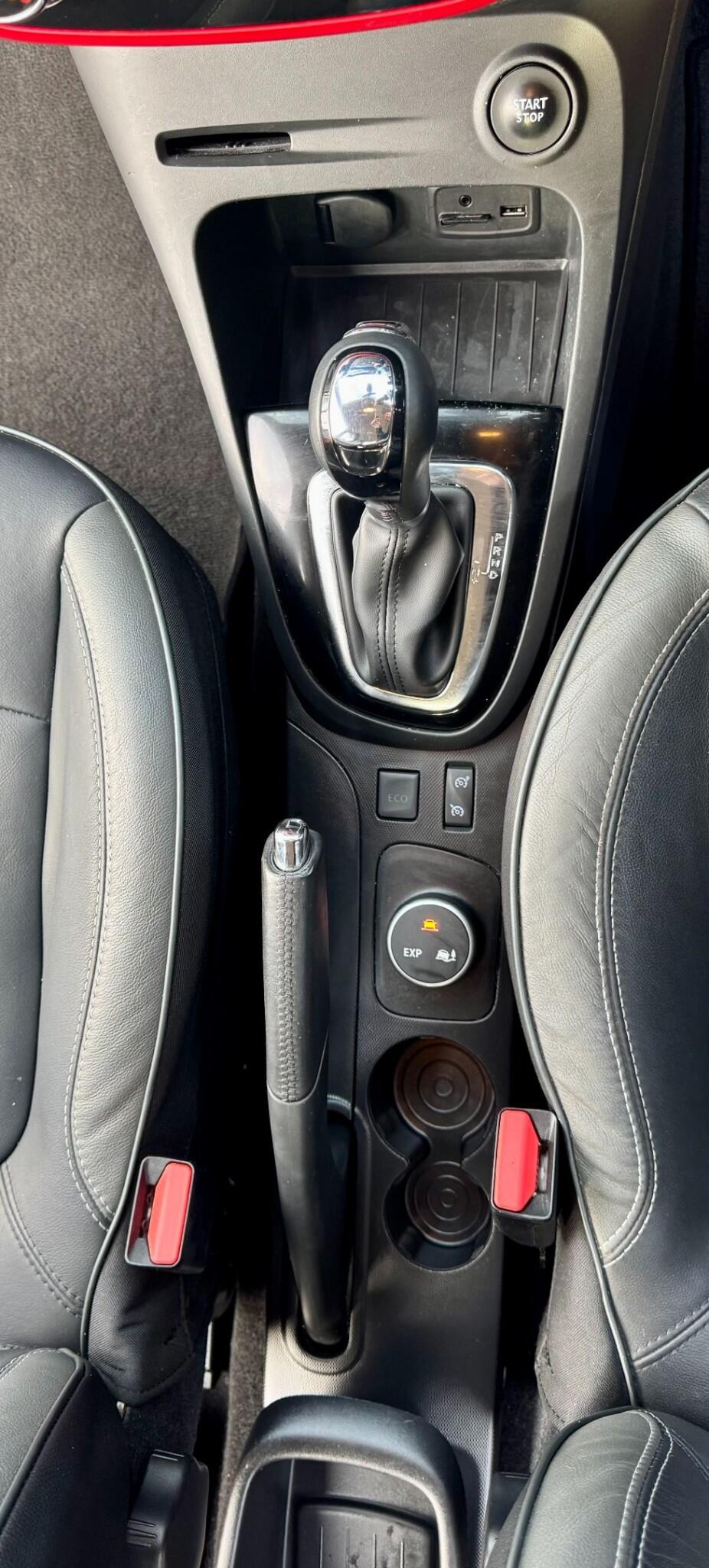 Used Renault Captur for sale - 77807614: Photo 84