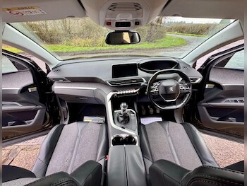 Used Peugeot 3008 2017 for sale - 77320560: Photo