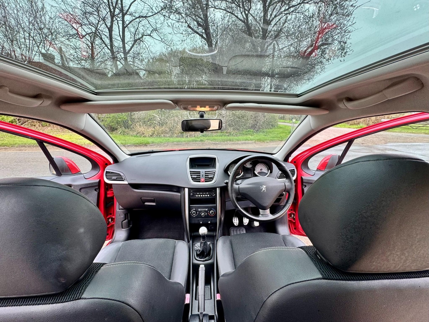 Used Peugeot 207 2011 for sale - 78128693: Photo 26