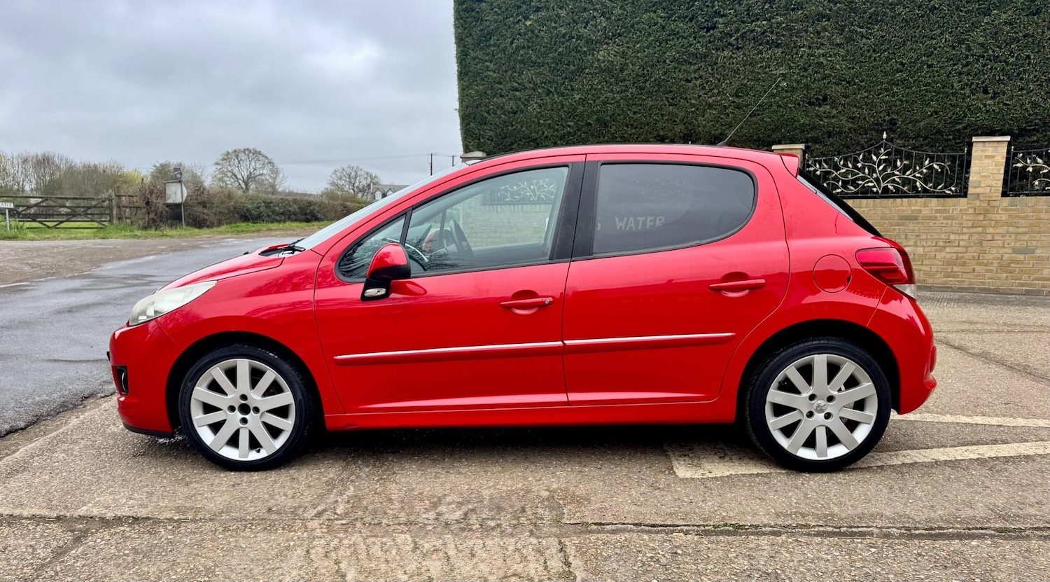 Used Peugeot 207 2011 for sale - 78128693: Photo 3